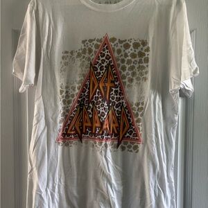 Def Leppard Graphic T-Shirt